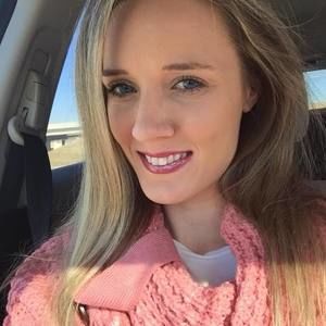 Meet your Posher, Stephanie